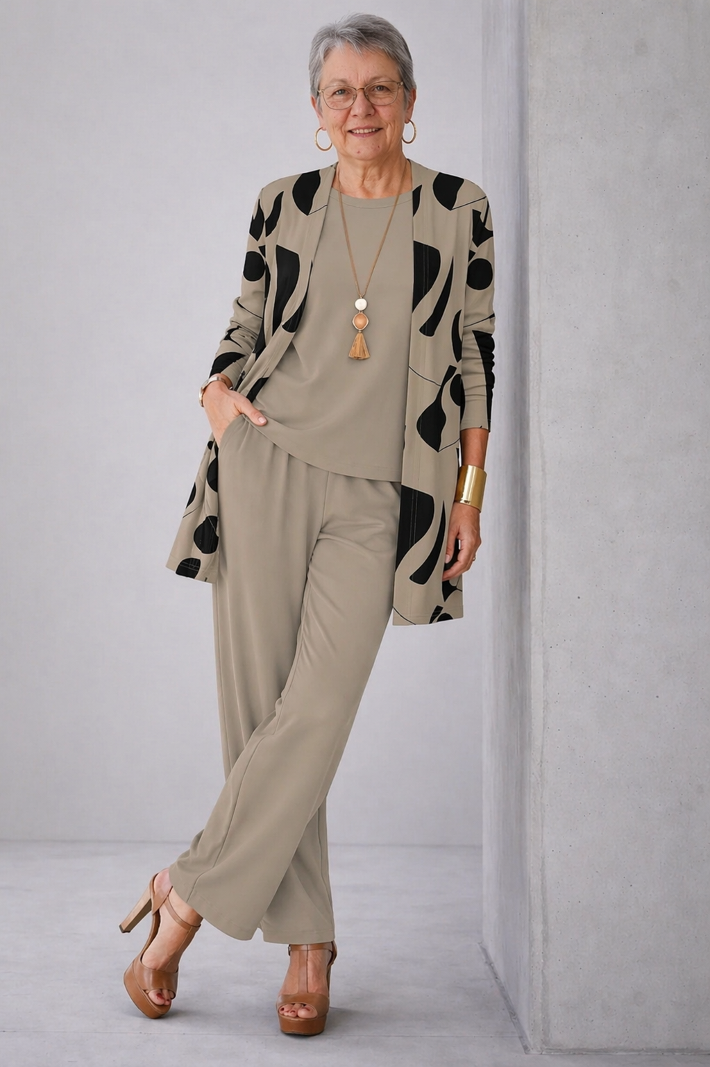 Jeanette | Khaki Abstract Print Three-Piece Set, colour Khaki