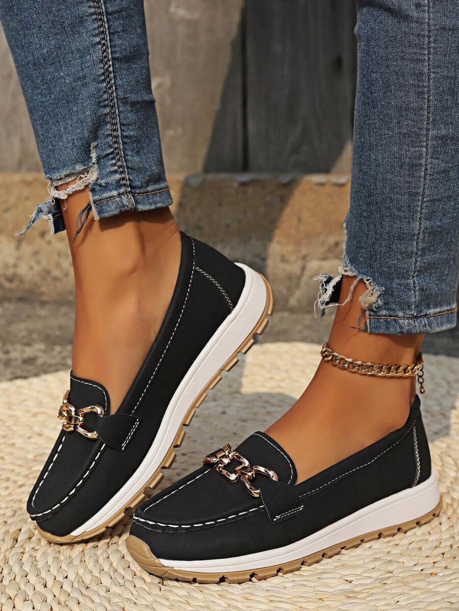 Kendra | Canvas-Look Chain Loafers, colour Black