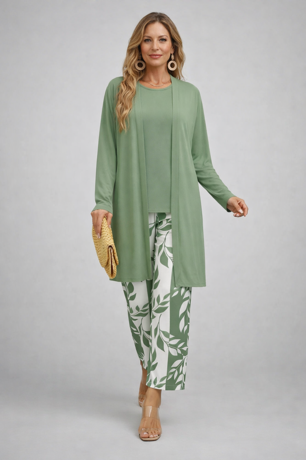 Lois | Green Three-Piece Set with Leaf Trousers, colour Green